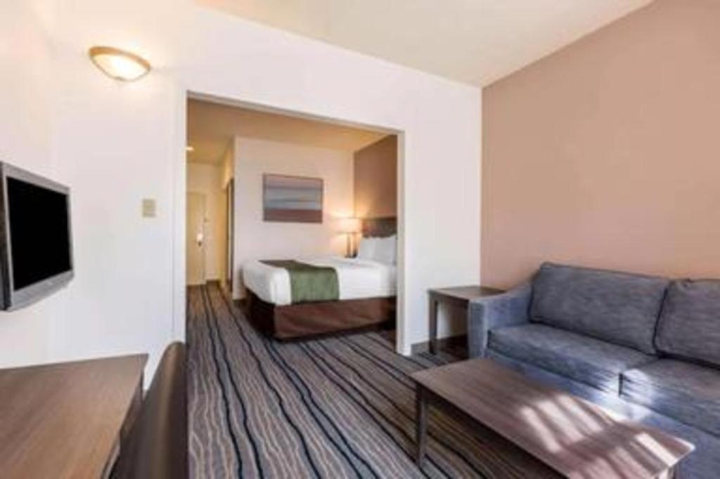 Ramada Suites By Wyndham San Diego Luaran gambar